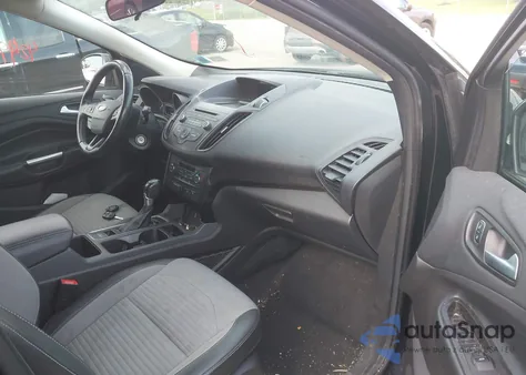 2017 Ford Escape Se z USA, uszkodzony, nr VIN 1FMCU9GD3HUD23702